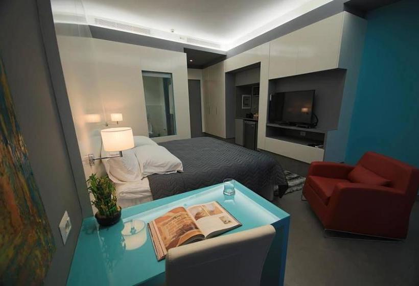 هتل Unit For Living