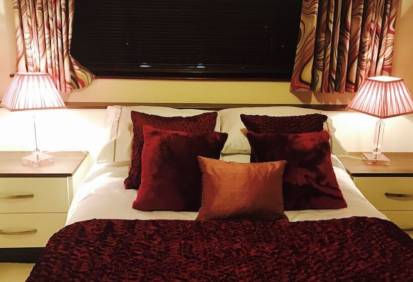 Отель 2 Drummond B&b