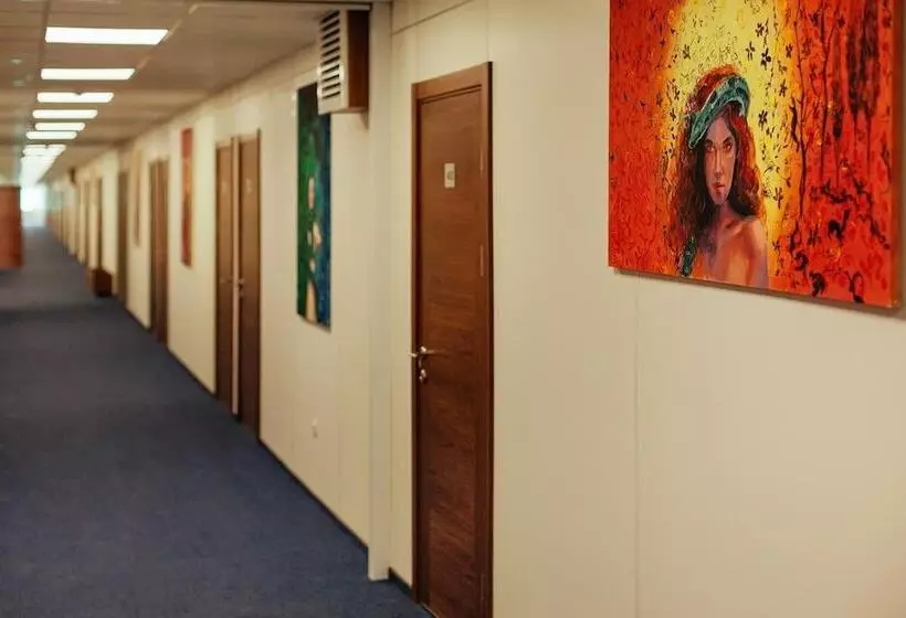 هتل Art Ulyanovsk Pravy Bereg