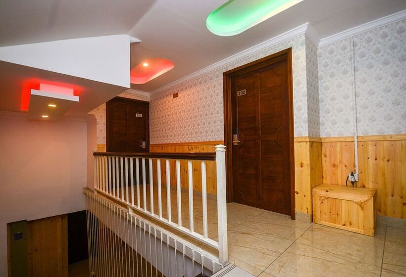 ホテル Galaxy Grand