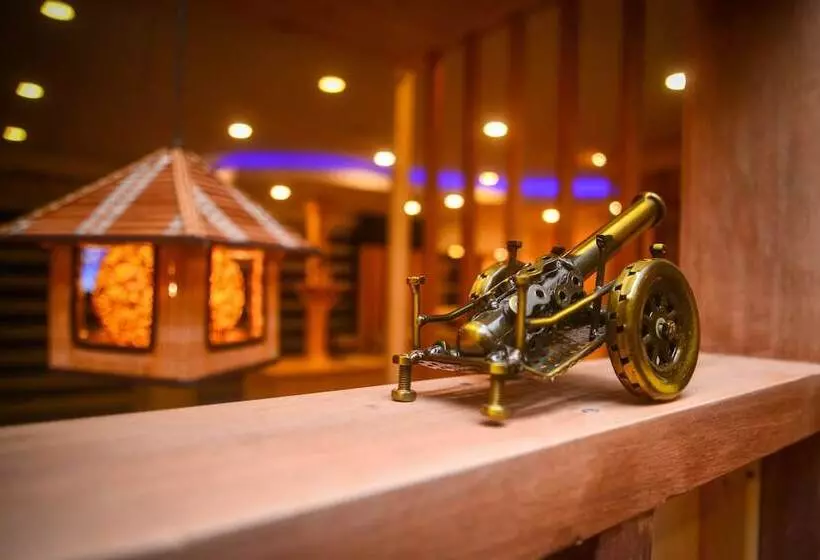 Hotelli Galaxy Grand