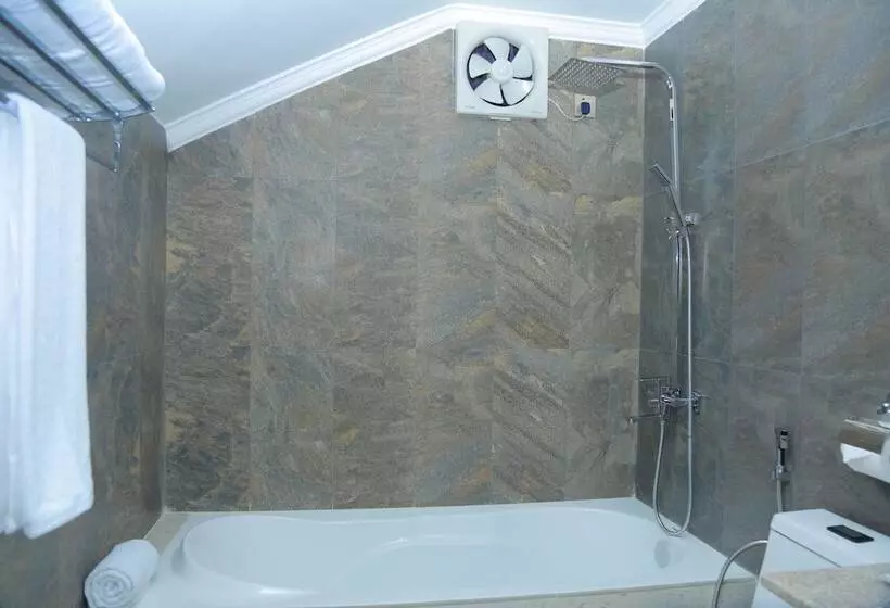 Hotelli Galaxy Grand