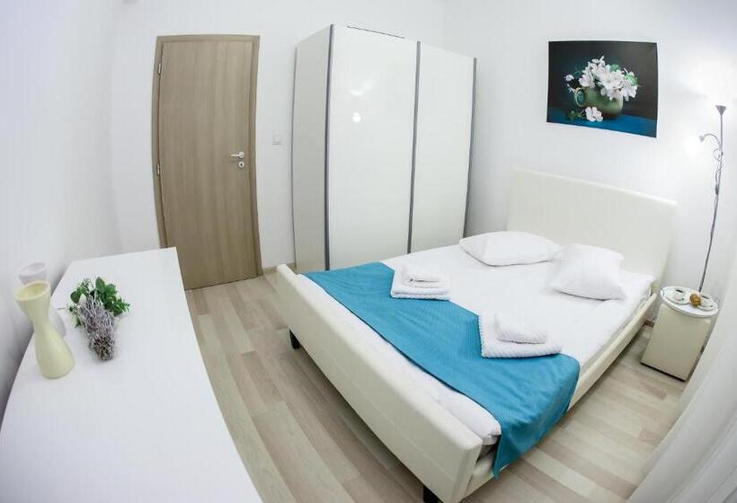 בית מלון כפרי Iassium Residence Iasi