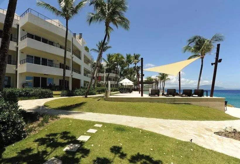 ホテル Instyle Residences At Infiniti Blu