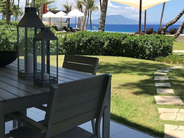 בית מלון כפרי Instyle Residences At Infiniti Blu