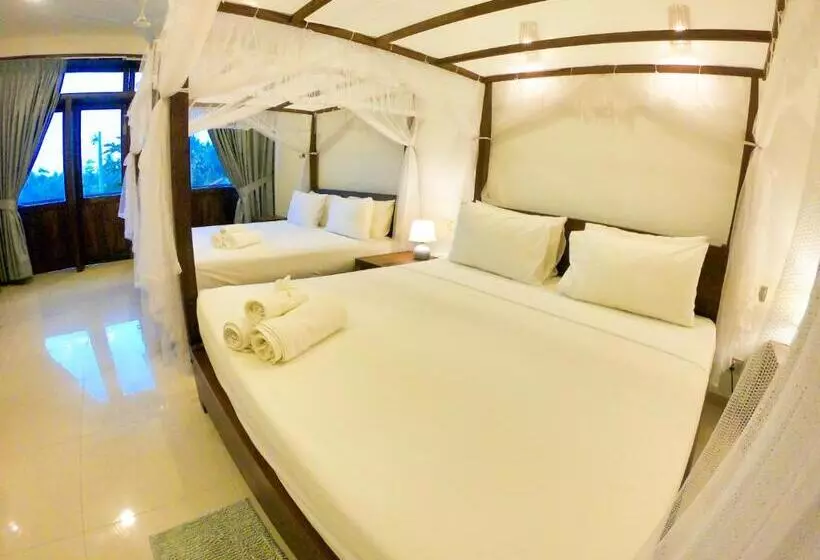 Kabalana Hotel & Villa