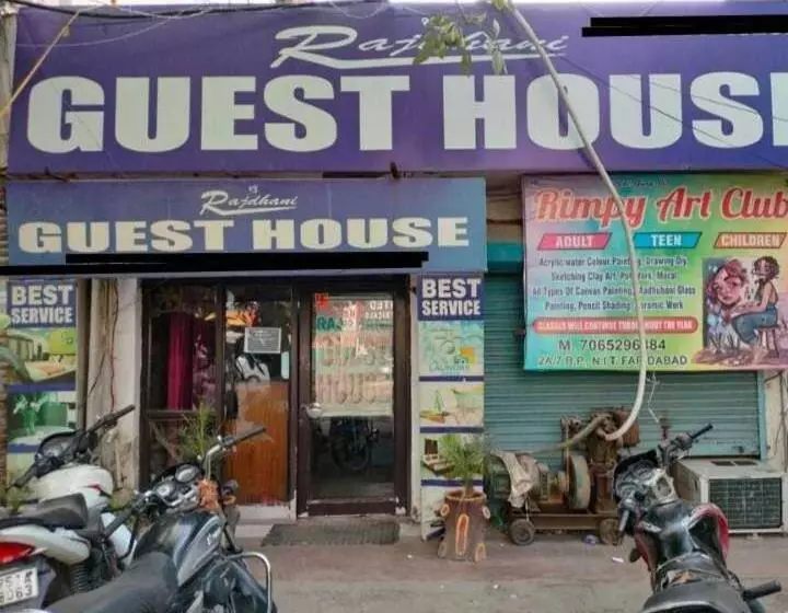 Hotelli Rajdhani Guest House