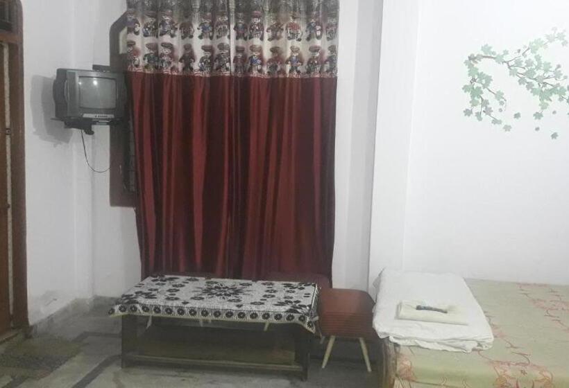 Hotel Rajdhani Guest House