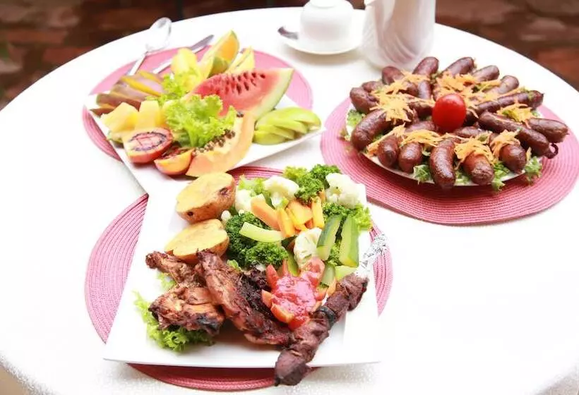 هتل Sinai Suites