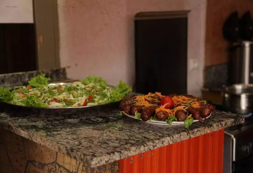 هتل Sinai Suites