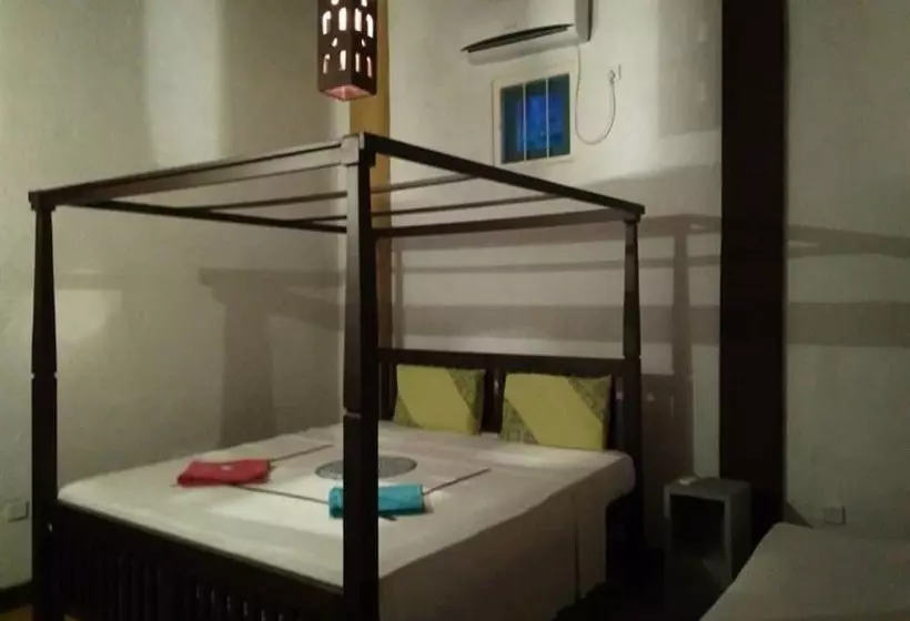Hotel The Change