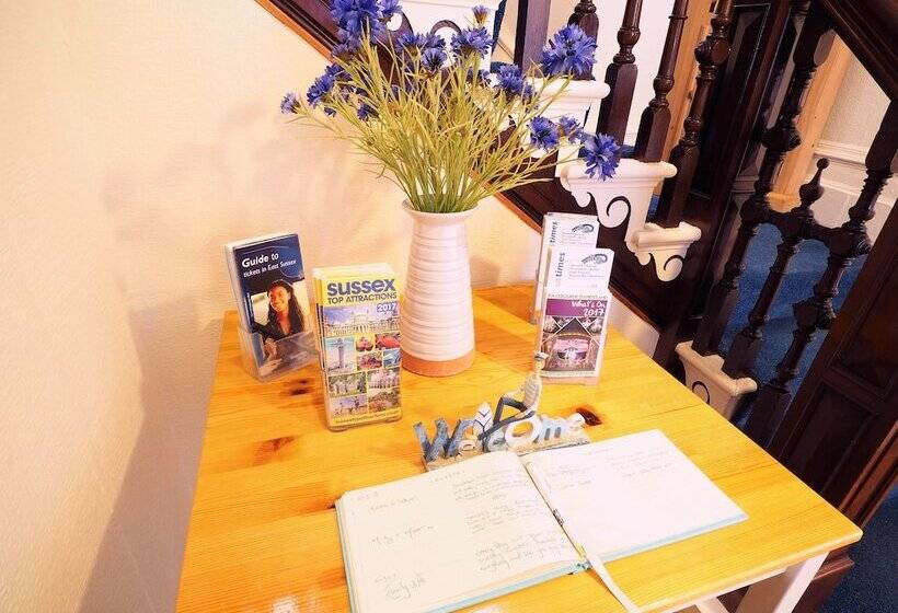 فندق The New England