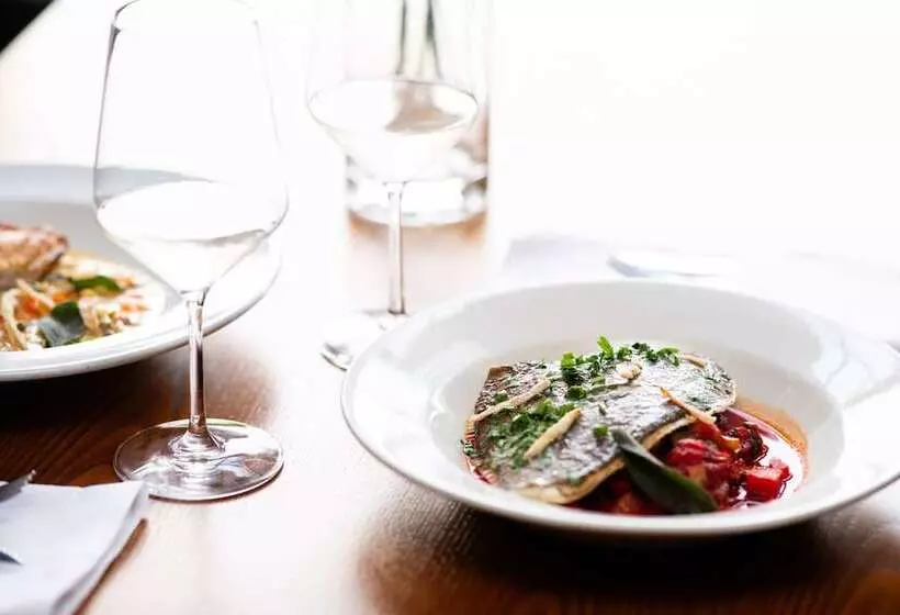 Hotelli Seymour Arms