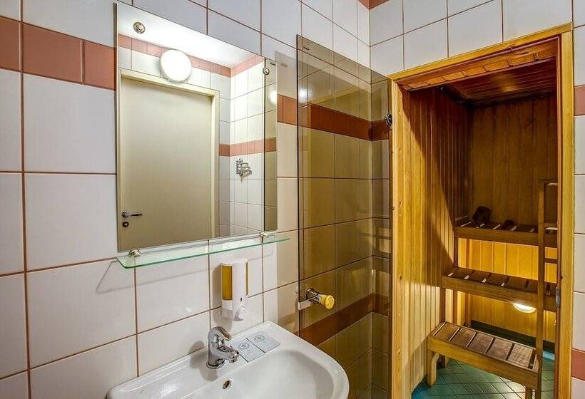 Kirovskie Dachi Motel