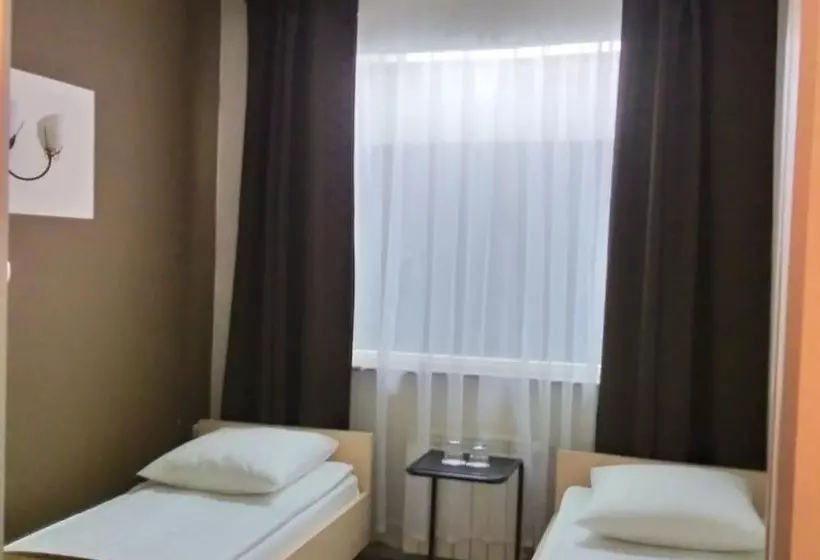 Kirovskie Dachi Motel