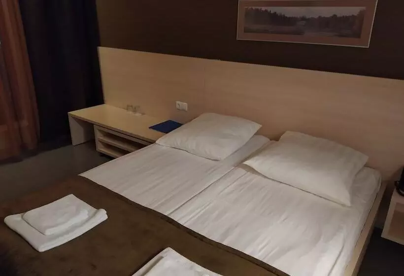 Kirovskie Dachi Motel