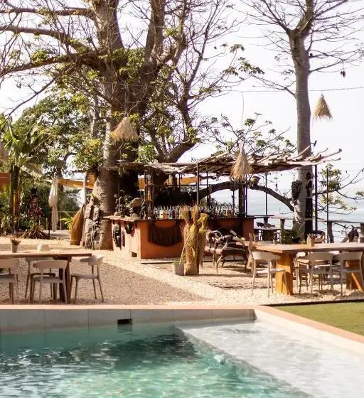 هتل Cajou Lodge