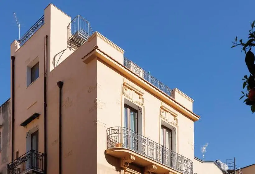 Palazzo Orangea