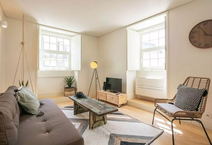 Almaria   Officina Real Apartments | Chiado