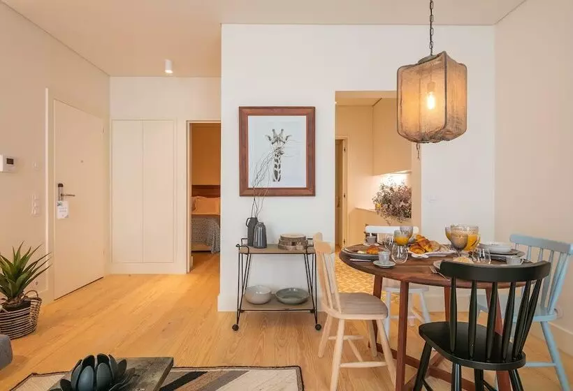 Almaria   Officina Real Apartments | Chiado
