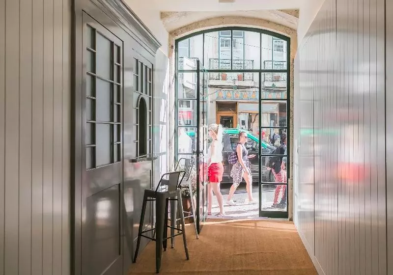 Almaria   Officina Real Apartments | Chiado