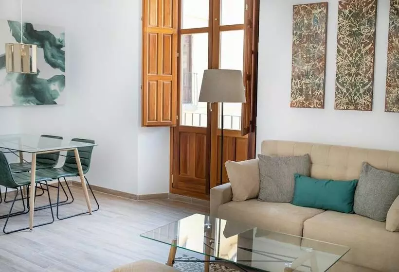 Feelathome Mártires Apartments