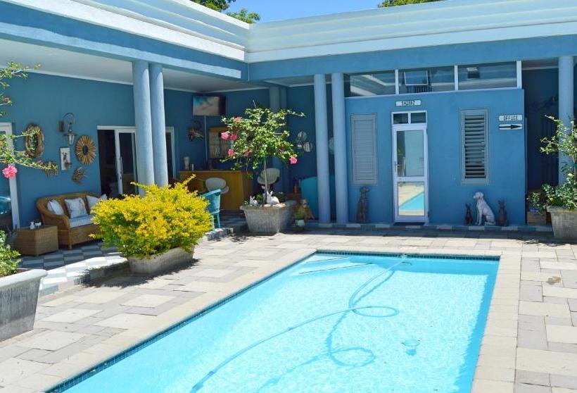 Отель 1aa Wilhelminia Apartments