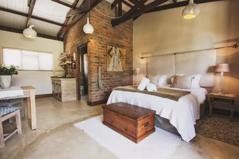 هتل A Hilltop Country Retreat