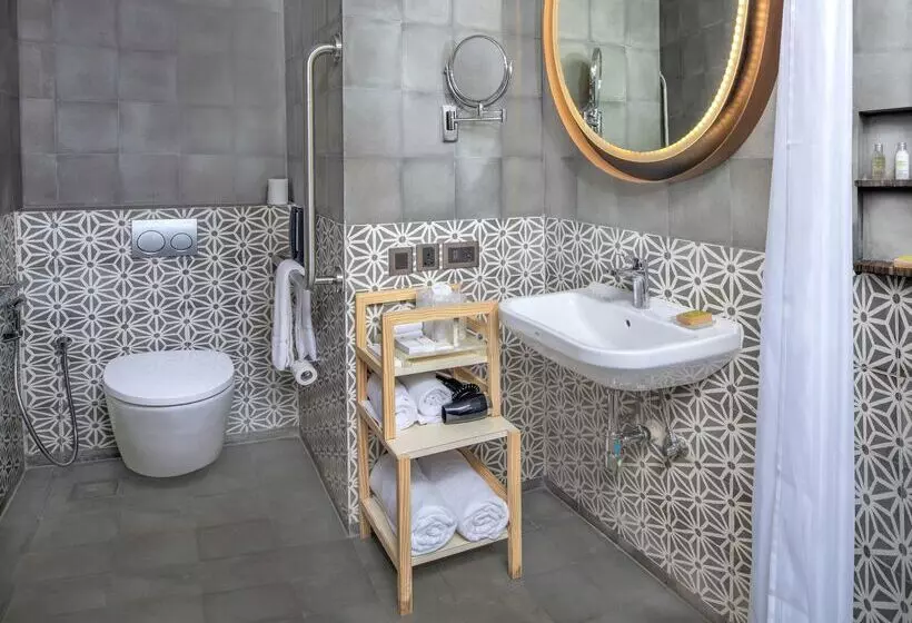 Hotelli Doubletree By Hilton Goa Panaji