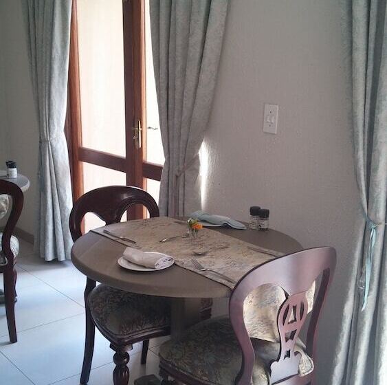 Hotel Dunton Guest House