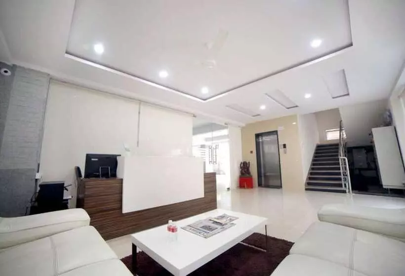 Fabhotel Pearl City Hitech City