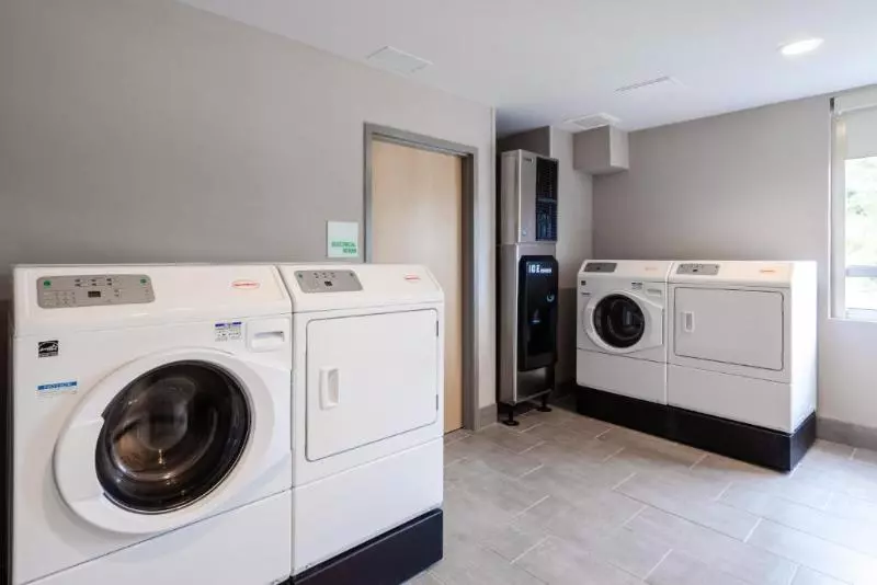 Hotelli Holiday Inn   Tallahassee E Capitol   Univ, An Ihg