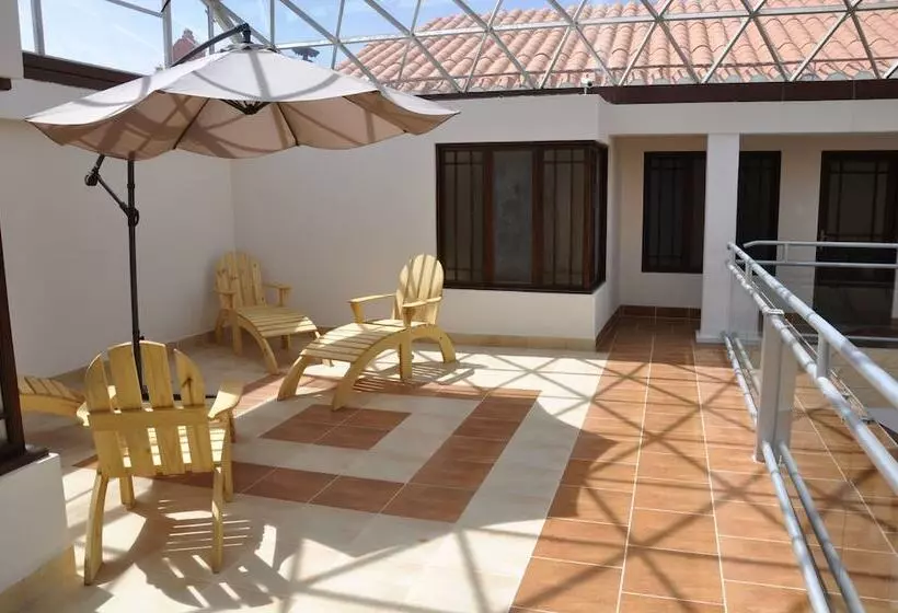 هتل Hostal Patrimonio   Potosi