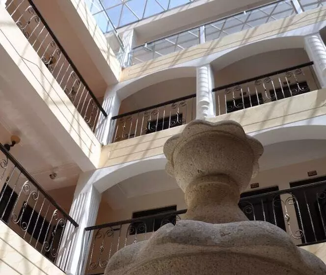 هتل Hostal Patrimonio   Potosi