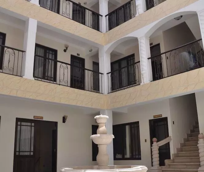 هتل Hostal Patrimonio   Potosi