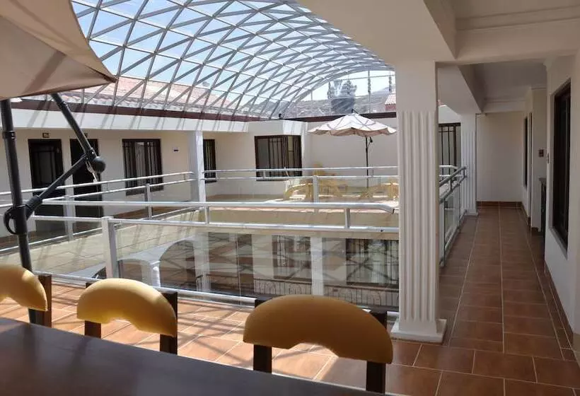 هتل Hostal Patrimonio   Potosi