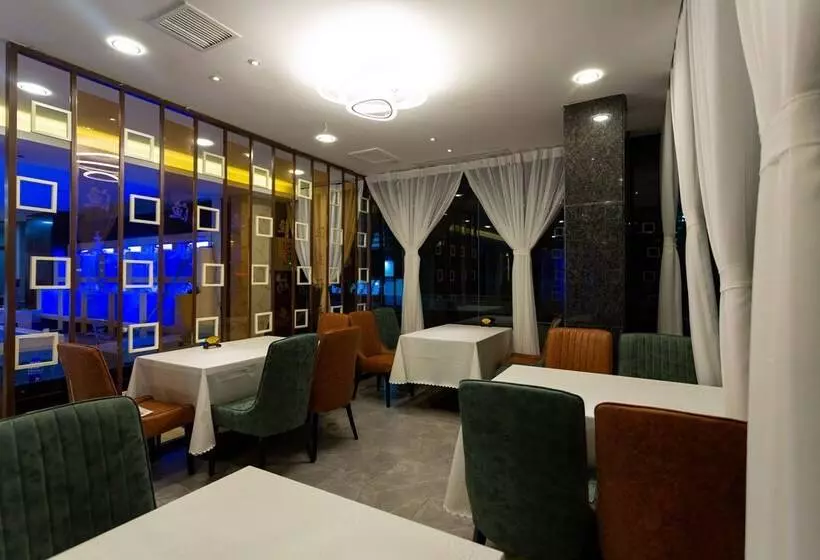ホテル Ibis Luoyang Train Station