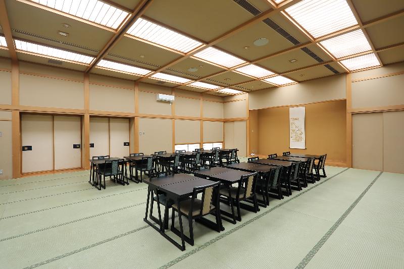 فندق Kamihata Onsen Sawarabi