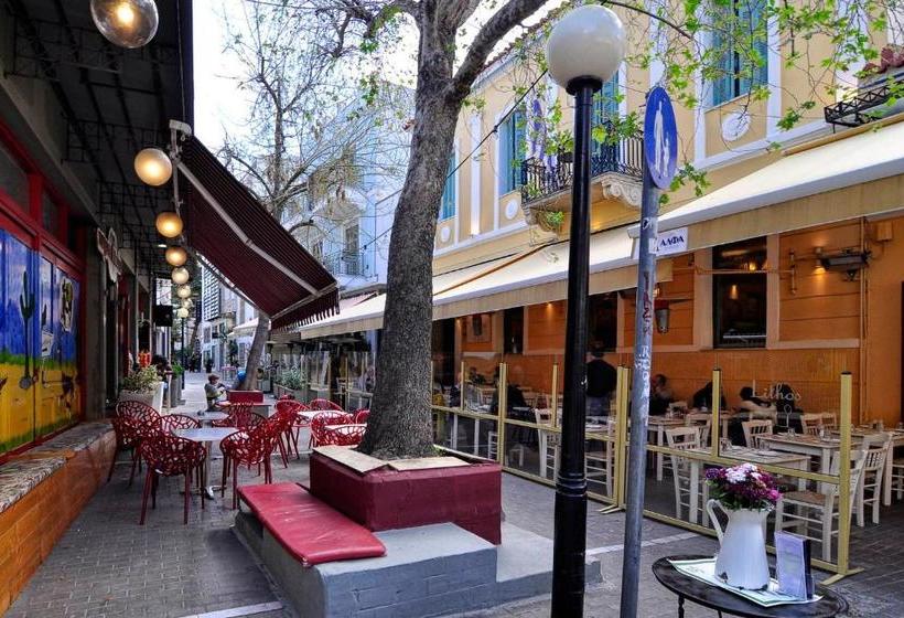 ホテル Kyveli Luxury Suites