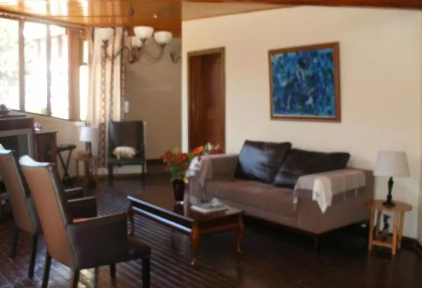 ホテル Somona Guest House