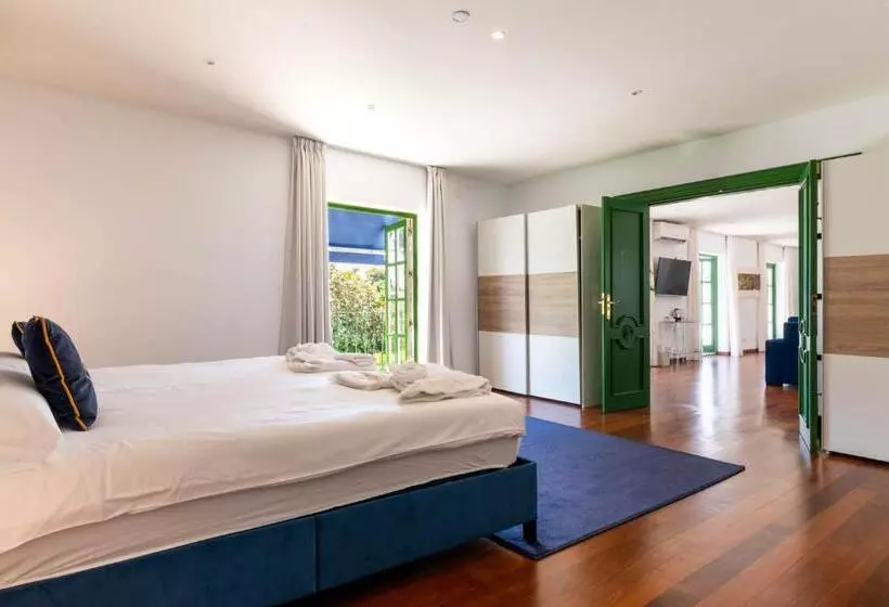 Hotelli The Touch Puerto Banús