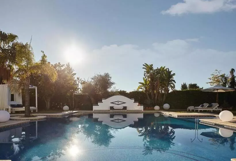 Hotelli The Touch Puerto Banús