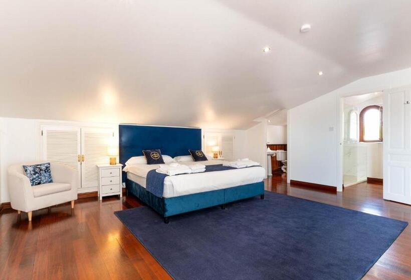 בית מלון כפרי The Touch Puerto Banús