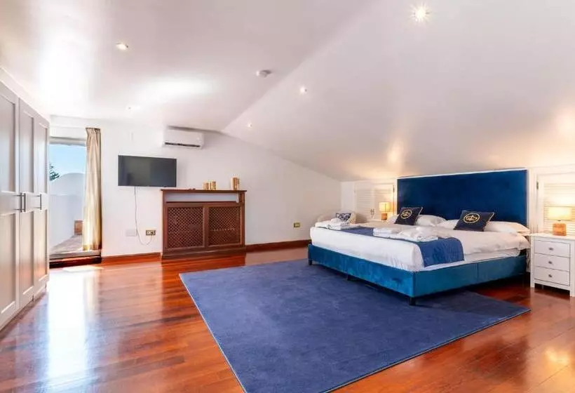 Hotelli The Touch Puerto Banús