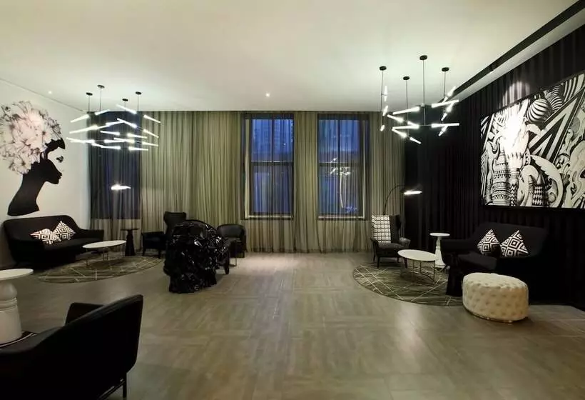 Orange Crystal Hotel Wusi Square Seaview