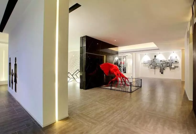 Orange Crystal Hotel Wusi Square Seaview