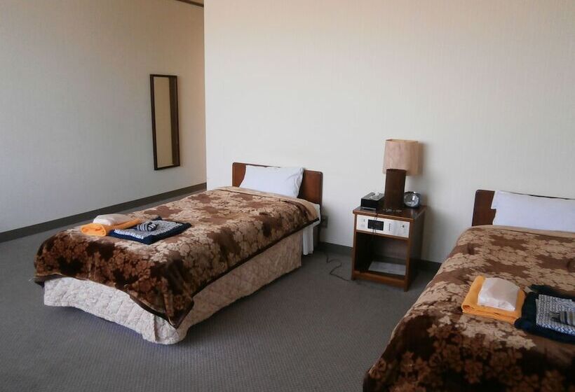 בית מלון כפרי Aburaya Mimakan