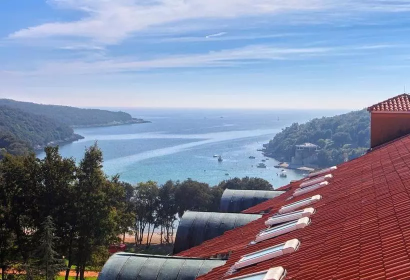 هتل Resort Duga Uvala