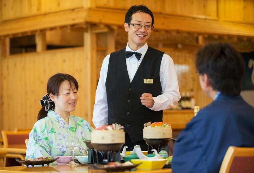 ホテル Hachimantai Heights