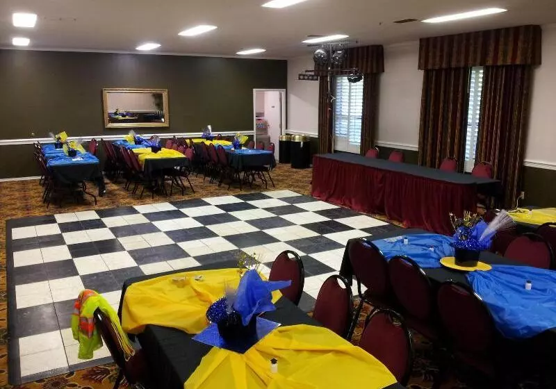 Hotelli Holiday Inn Lubbock South, An Ihg